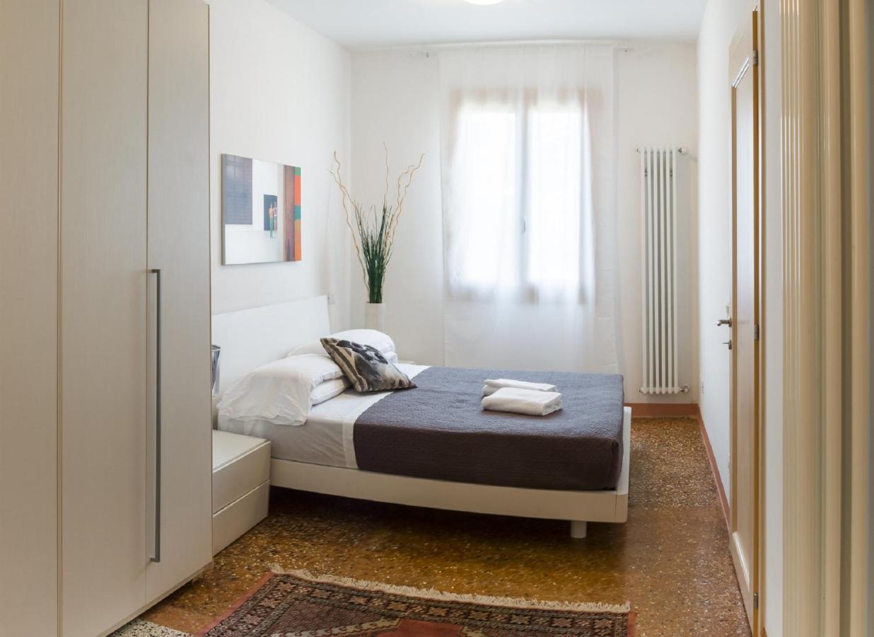 Accademia Charm Apartments By Wonderful Italy 베니스 외부 사진